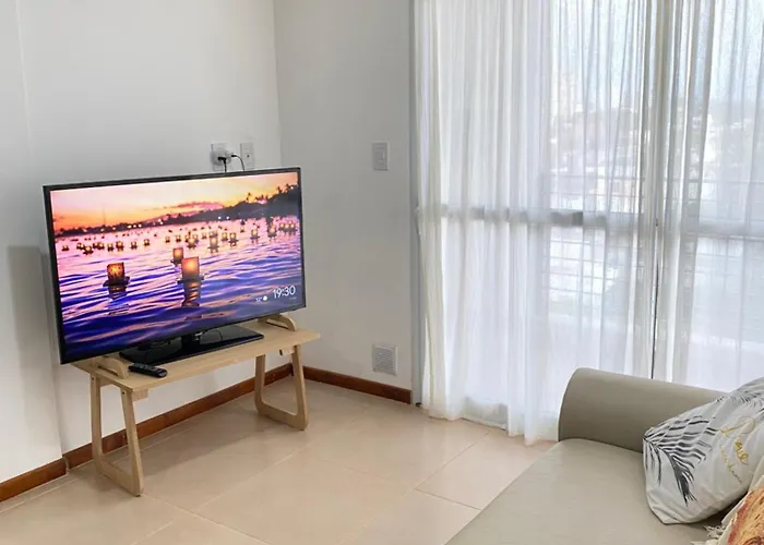 Apartamento A Metros De La Costanera Y El Lago