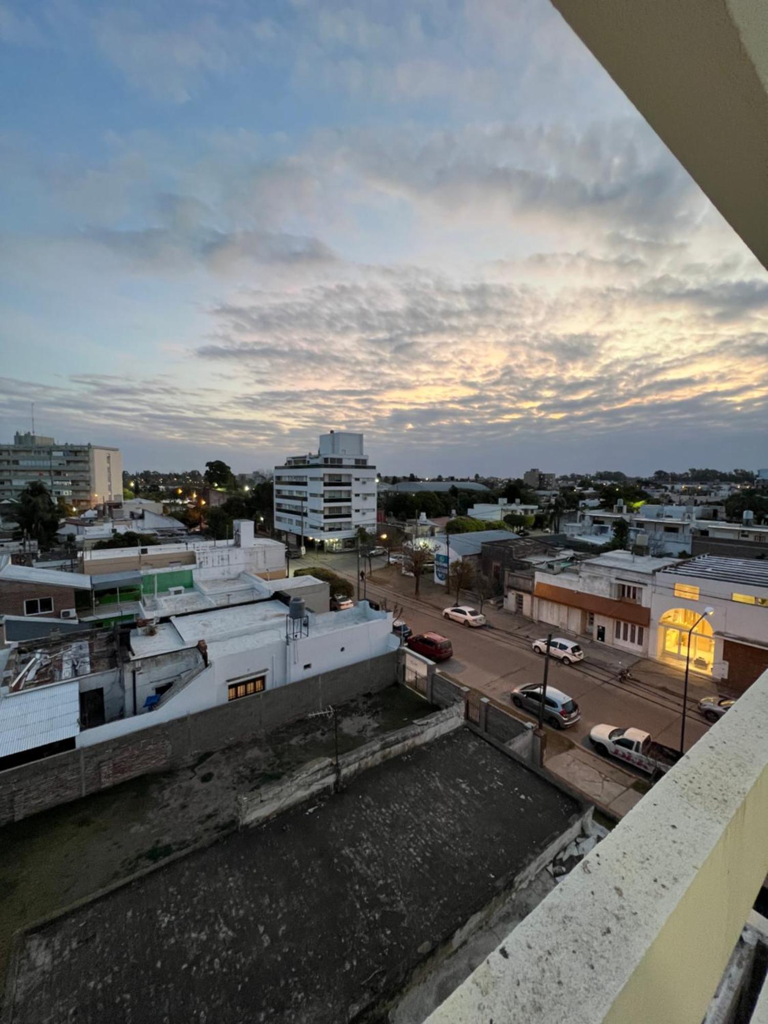 A Metros De La Costanera Y El Apartment Villa Maria